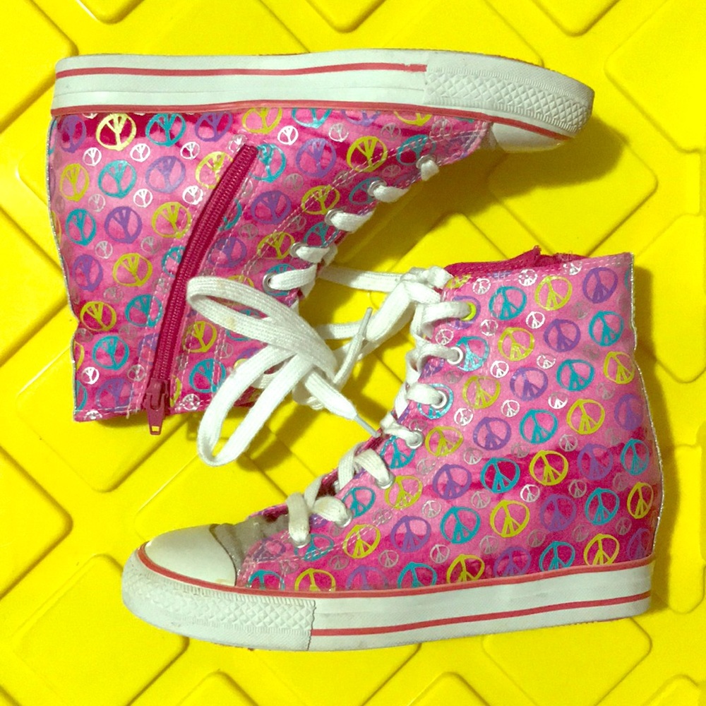 Heeled Converse Sneakers✨